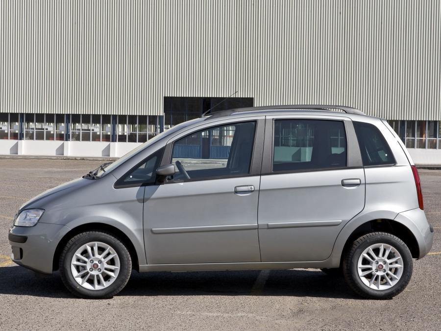  Fiat Idea 2005 года  (BR) (фото 3 из 8)